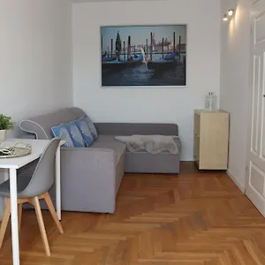 Citystay Modern 5 Min Plaza! Kwatera prywatna